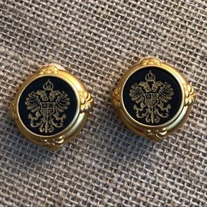 Vintage Crest Patterned Clip On Earrings